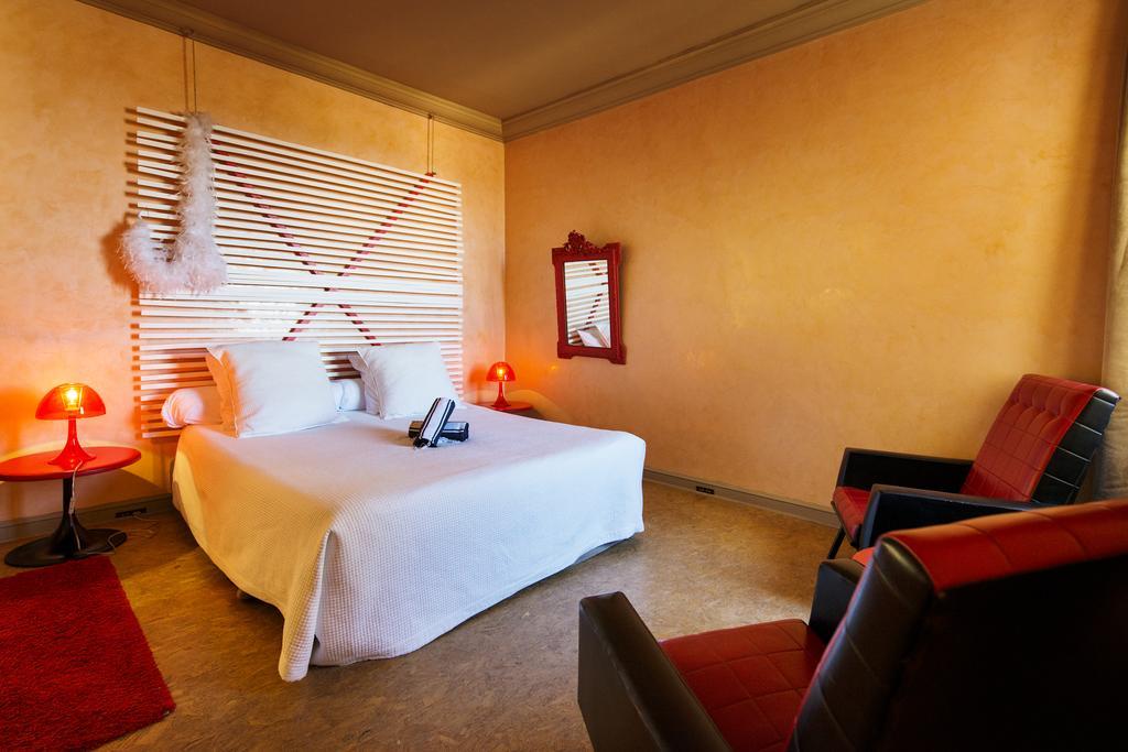 Hotel Castel Pierre Lisse Hyères Zewnętrze zdjęcie